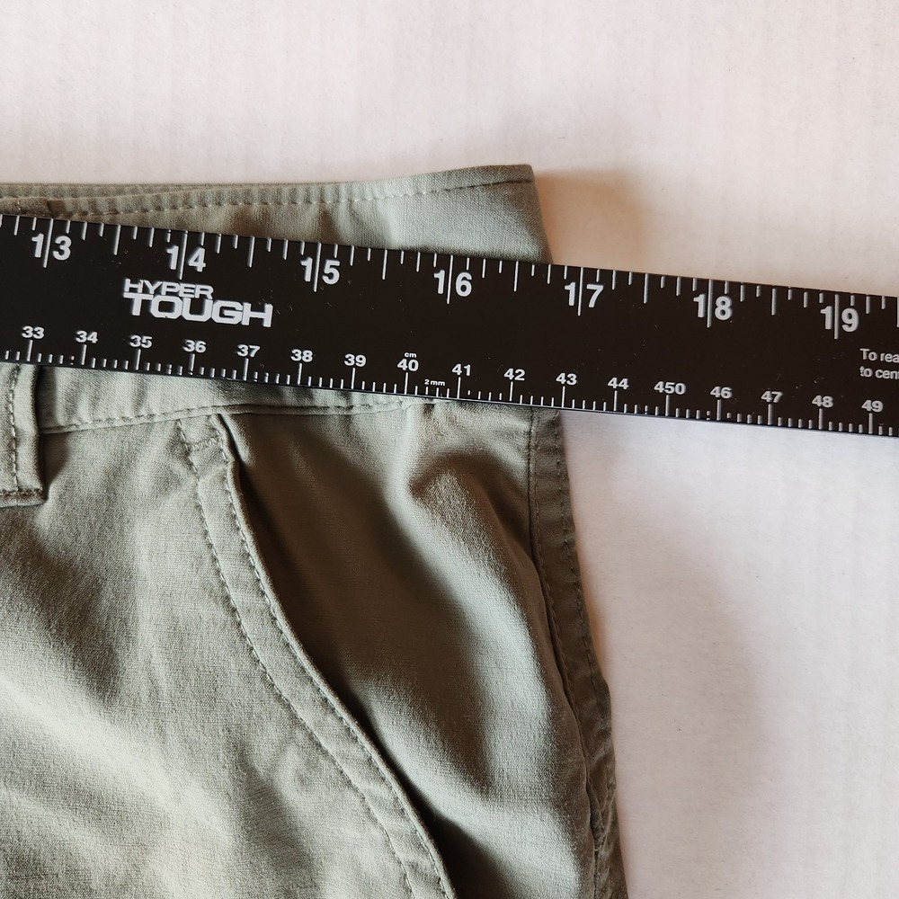 Columbia Womens Omni Shield Advanced Repellency Capris Long Shorts Sz 10 Green - Picture 9 of 16